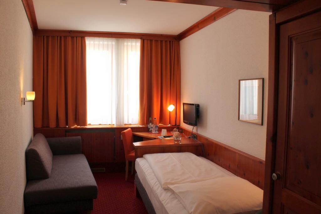 Hotel Steichele & Weinrestaurant