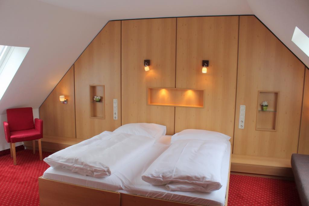 Hotel Steichele & Weinrestaurant 3*